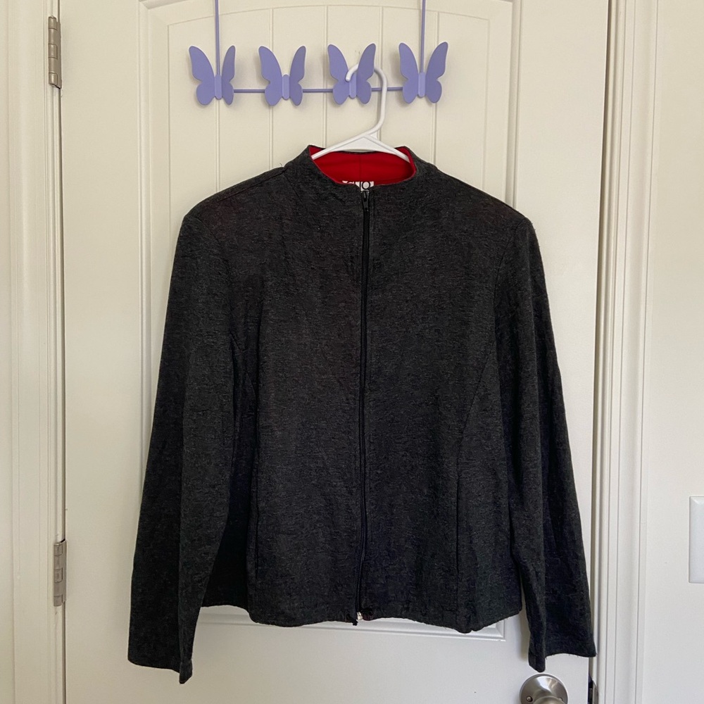 EUC Vintage CLIO women’s gray red interior full zip stretch lightweight jacket M